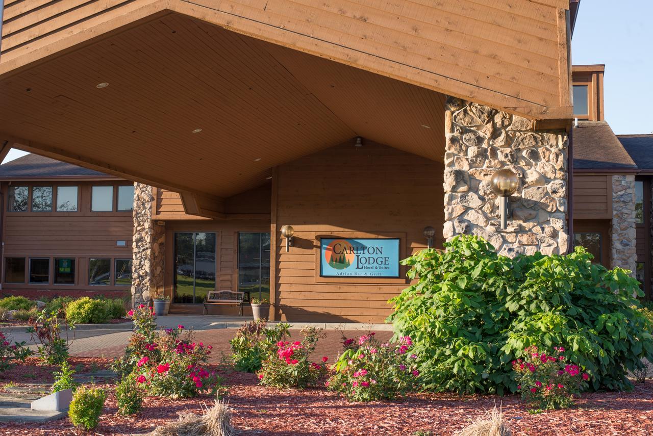 The Carlton Lodge Adrian Exterior photo